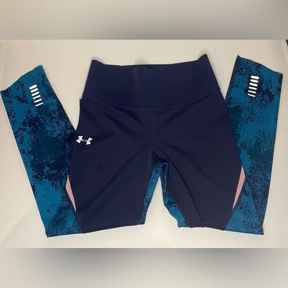 Under armour navy crop printed leggings - Picture 2 of 4